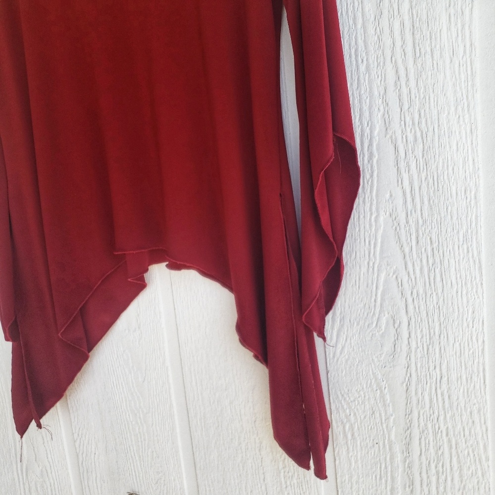 Red Over-sized Blouse Neck Embellishment Draped - Picture 4 of 8